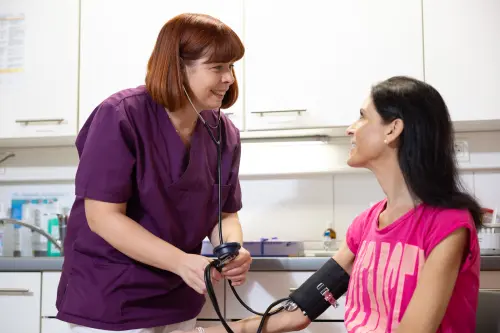 Pflegerische Betreuung und Unterstützung in der Vitalisklinik