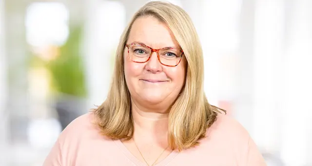 Porträt von Jana Lampert, Leitung Patientendisposition