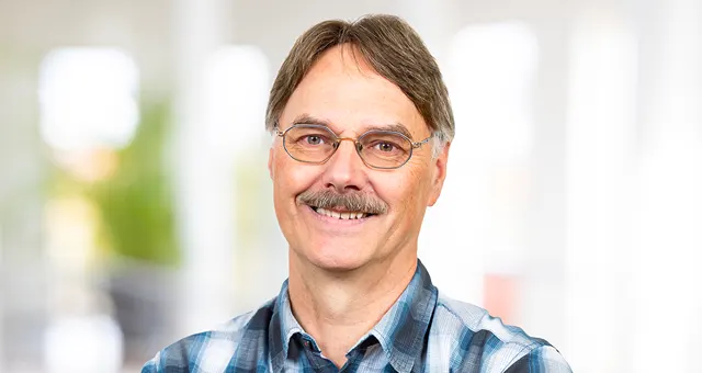Porträt von Volker Bernhardt, Patientendisposition